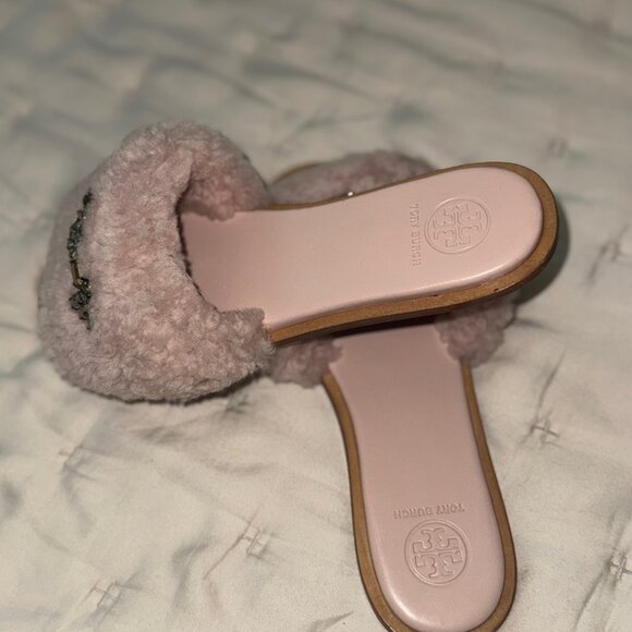 NWOB - TORY BURCH - Aspen Shearling Slides - Size 7 - Picture 3 of 5
